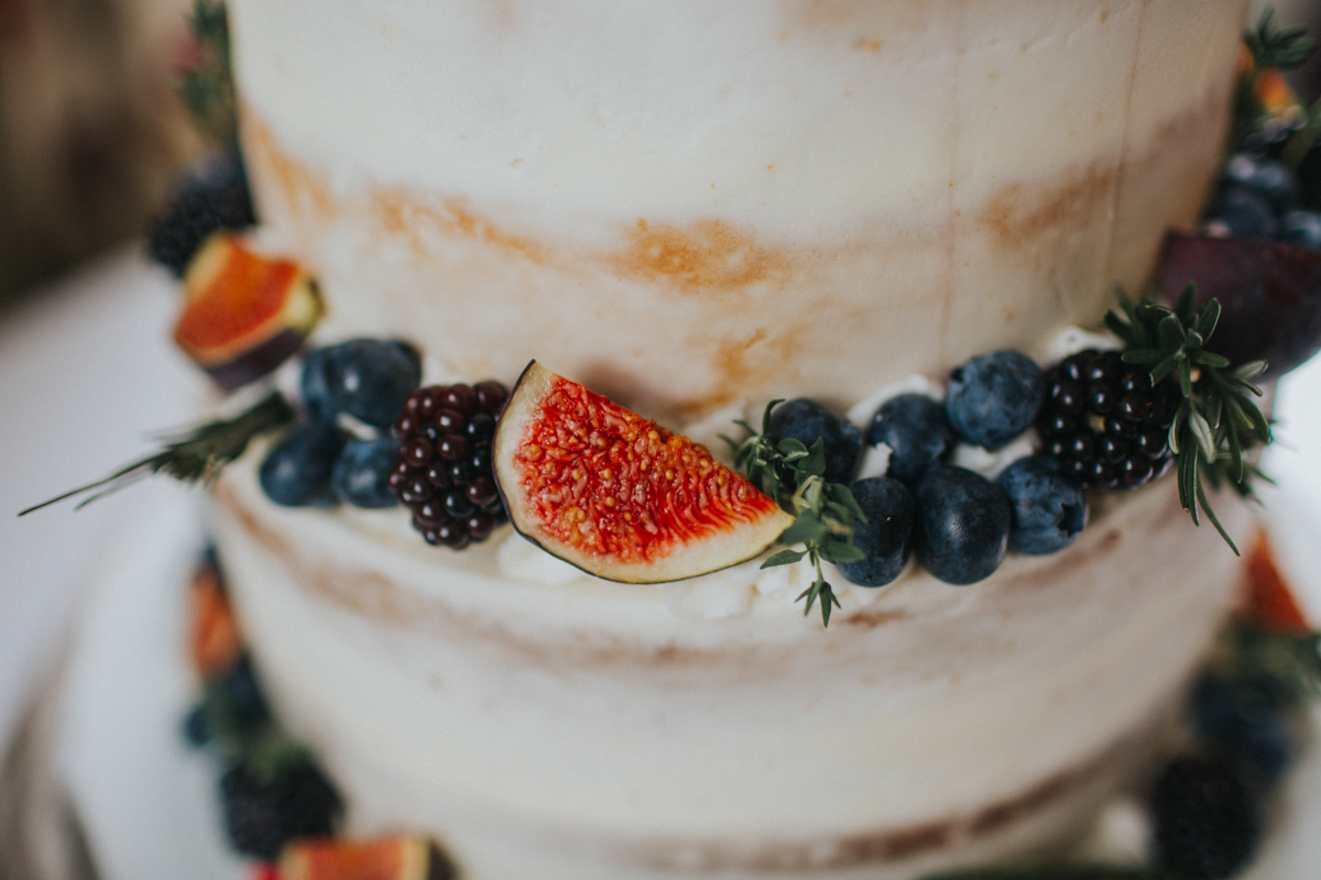 wedding cake blueberry fig
