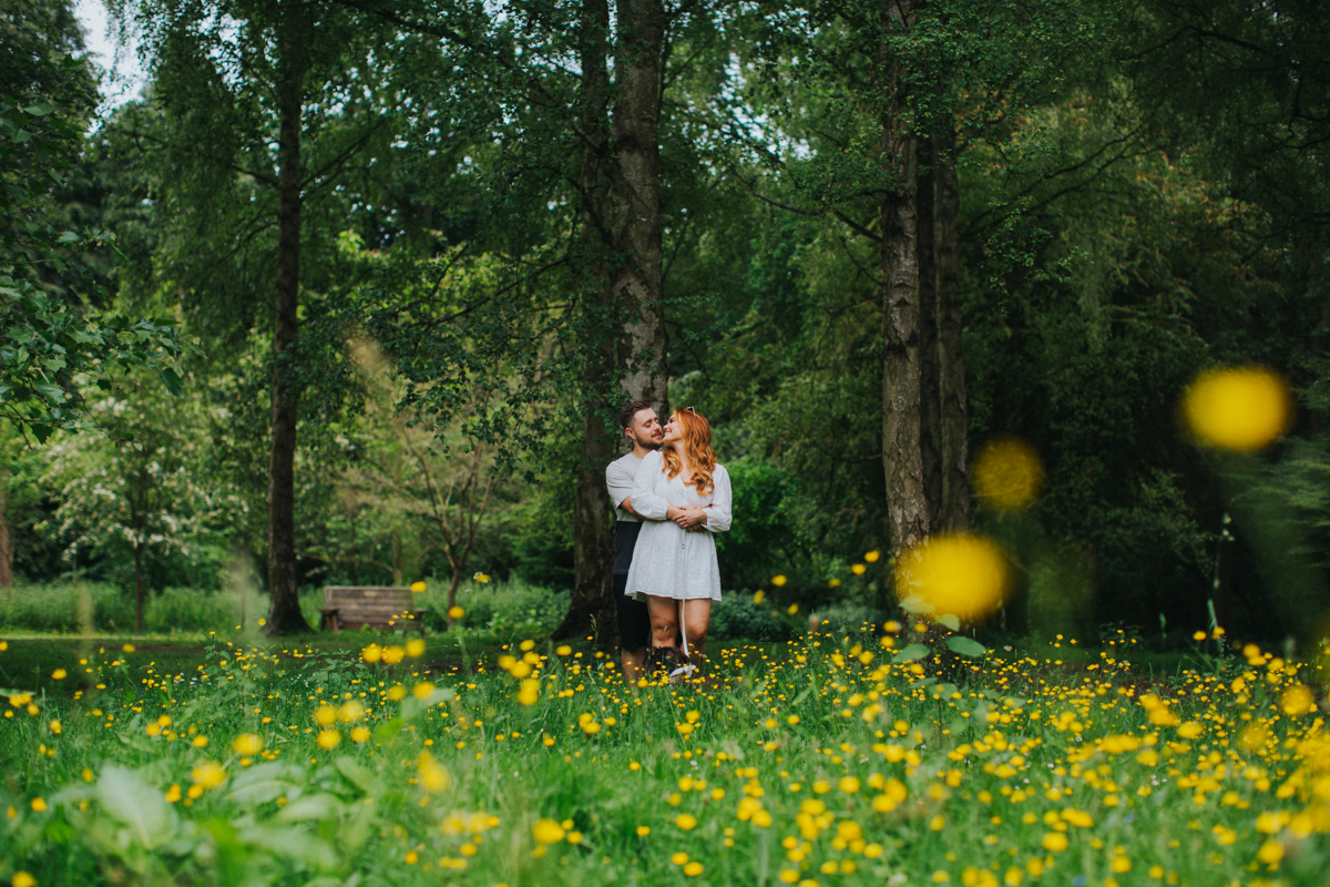 engagement shoot in spring