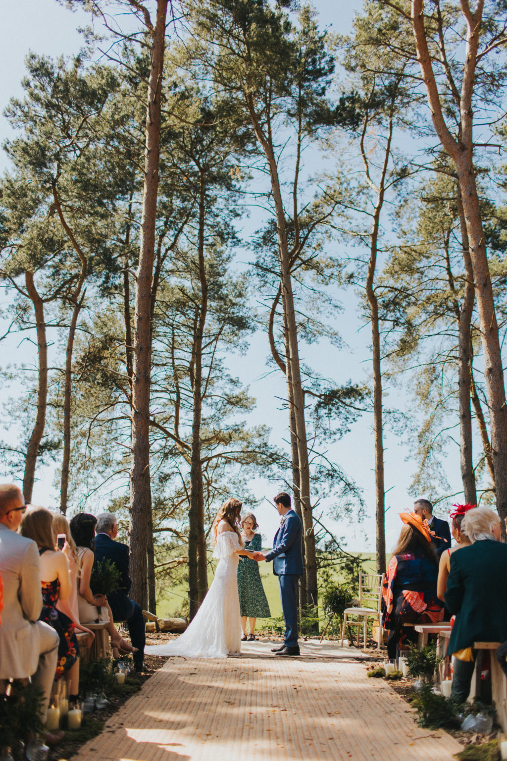 Lord of the Rings Inspired Bridal Barn Wedding - lisawebbphotography.co.uk