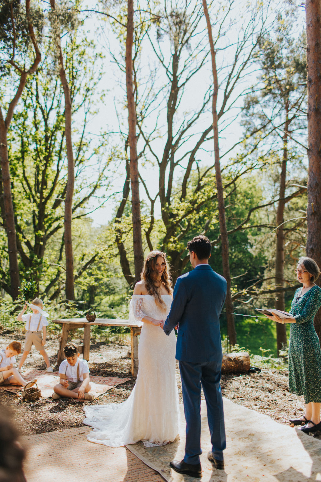 Lord of the Rings Inspired Bridal Barn Wedding - lisawebbphotography.co.uk