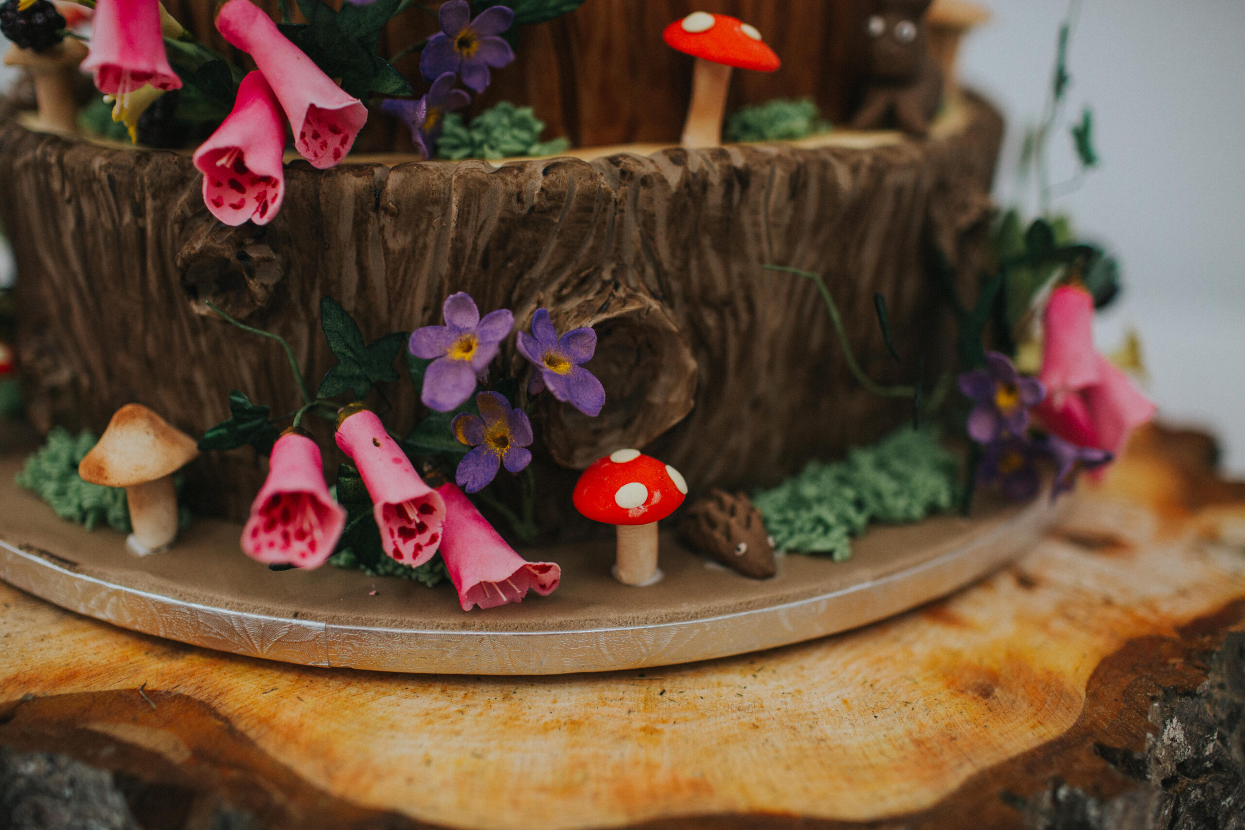 wedding cake details, mushrooms and foxgloves