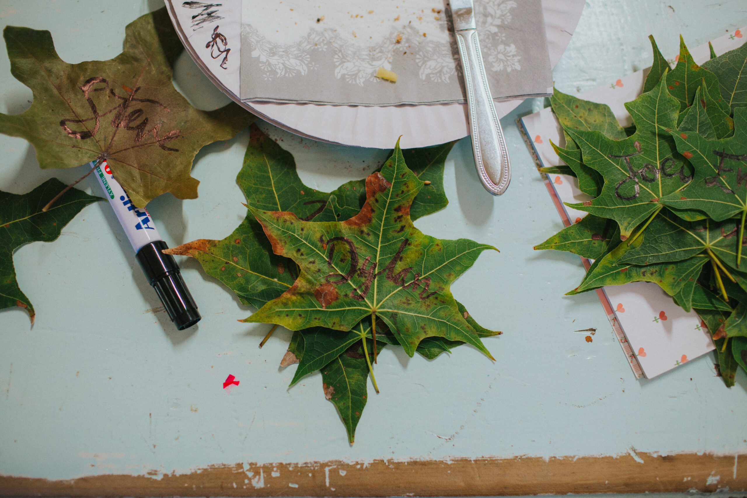 leaf name tags