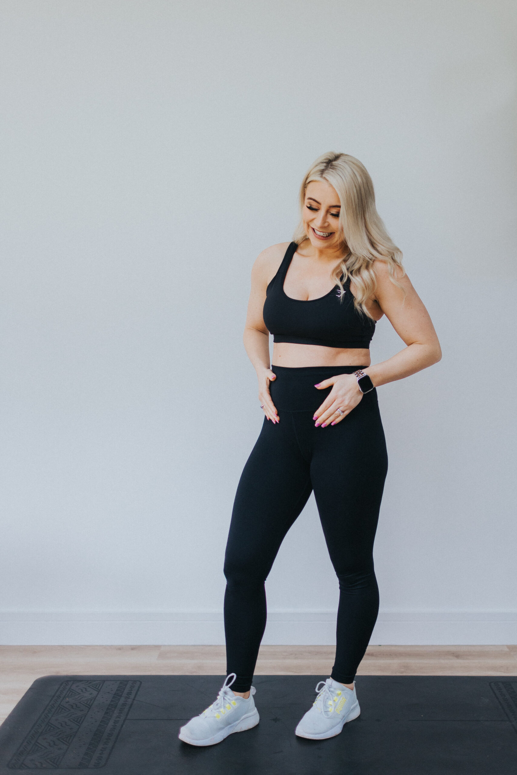 Pre and postnatal training showcased by CharlotteFit