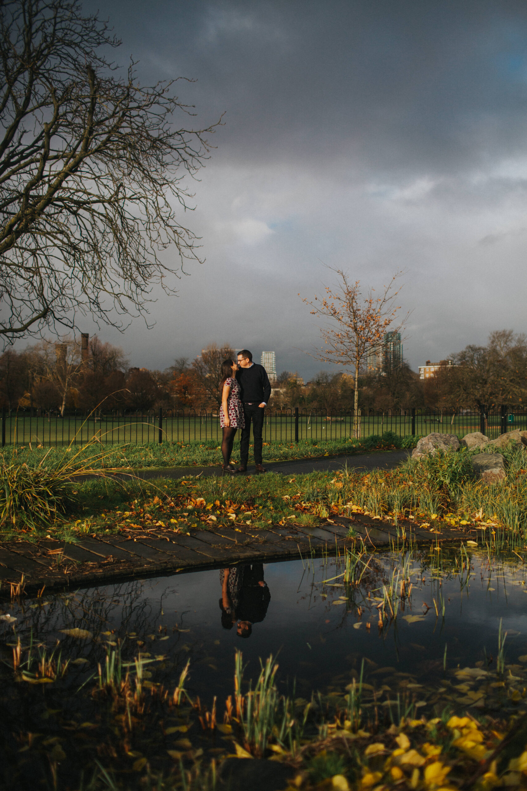 Romance captured in the beautiful gardens of Clissold Park