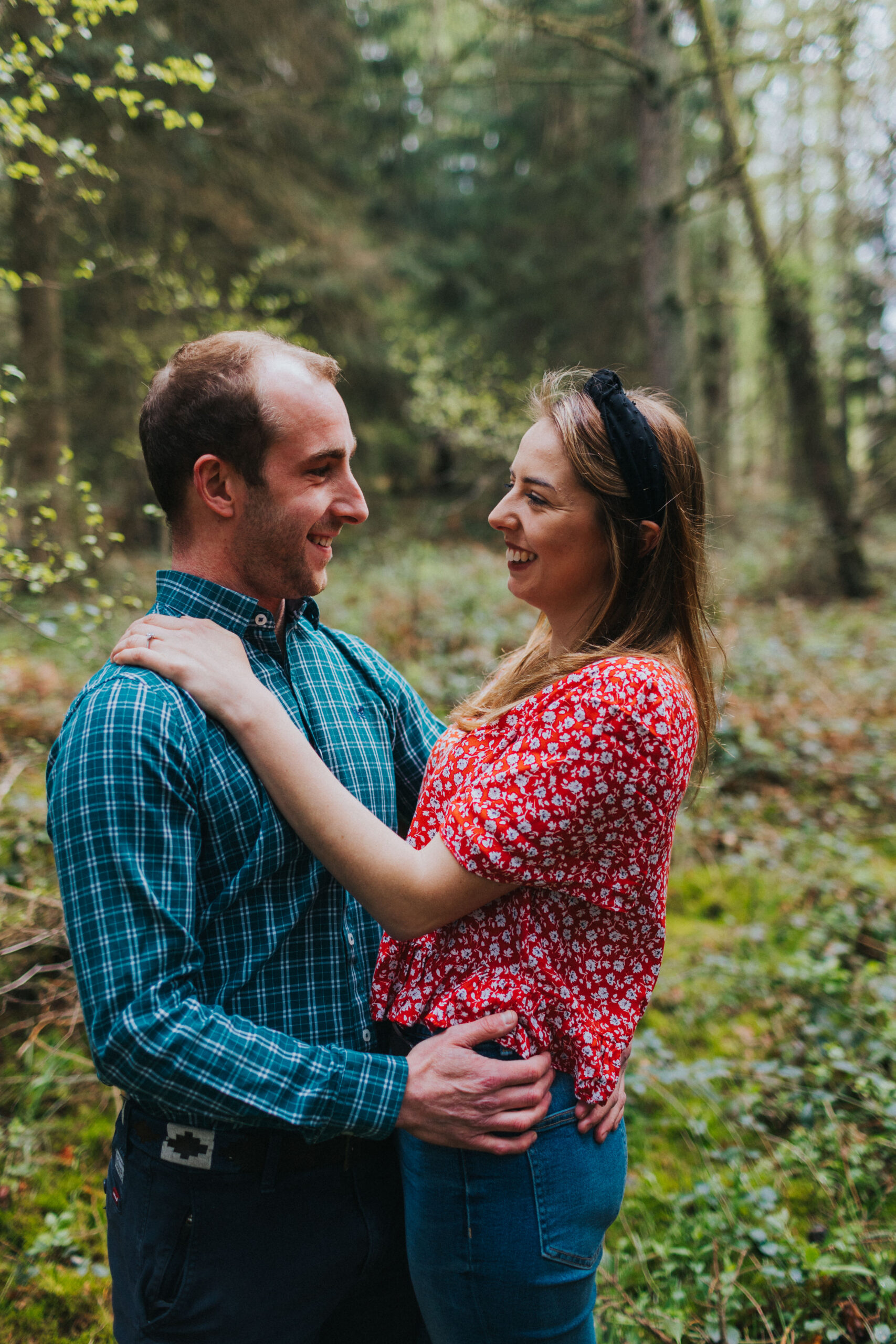 Engagement shoot highlights the natural chemistry between the couple