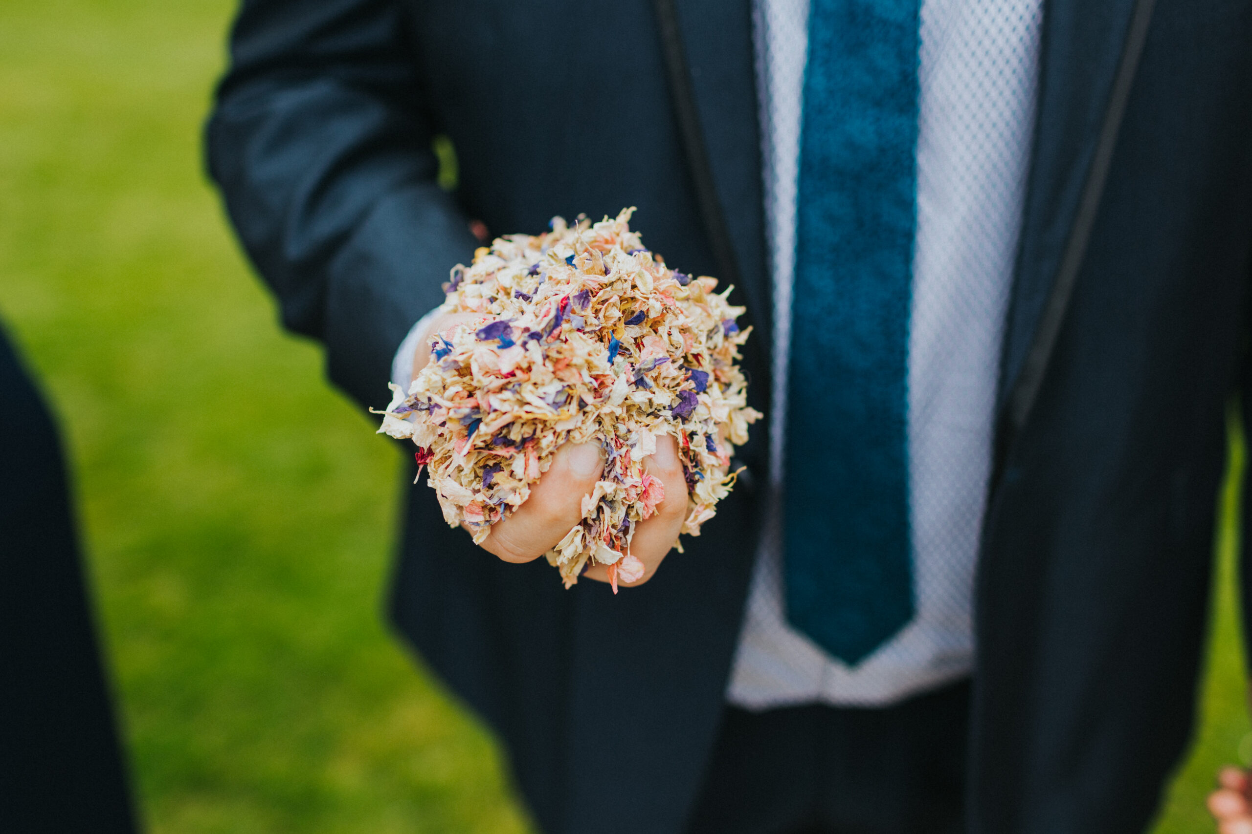 Confetti adds a touch of magic to the wedding day