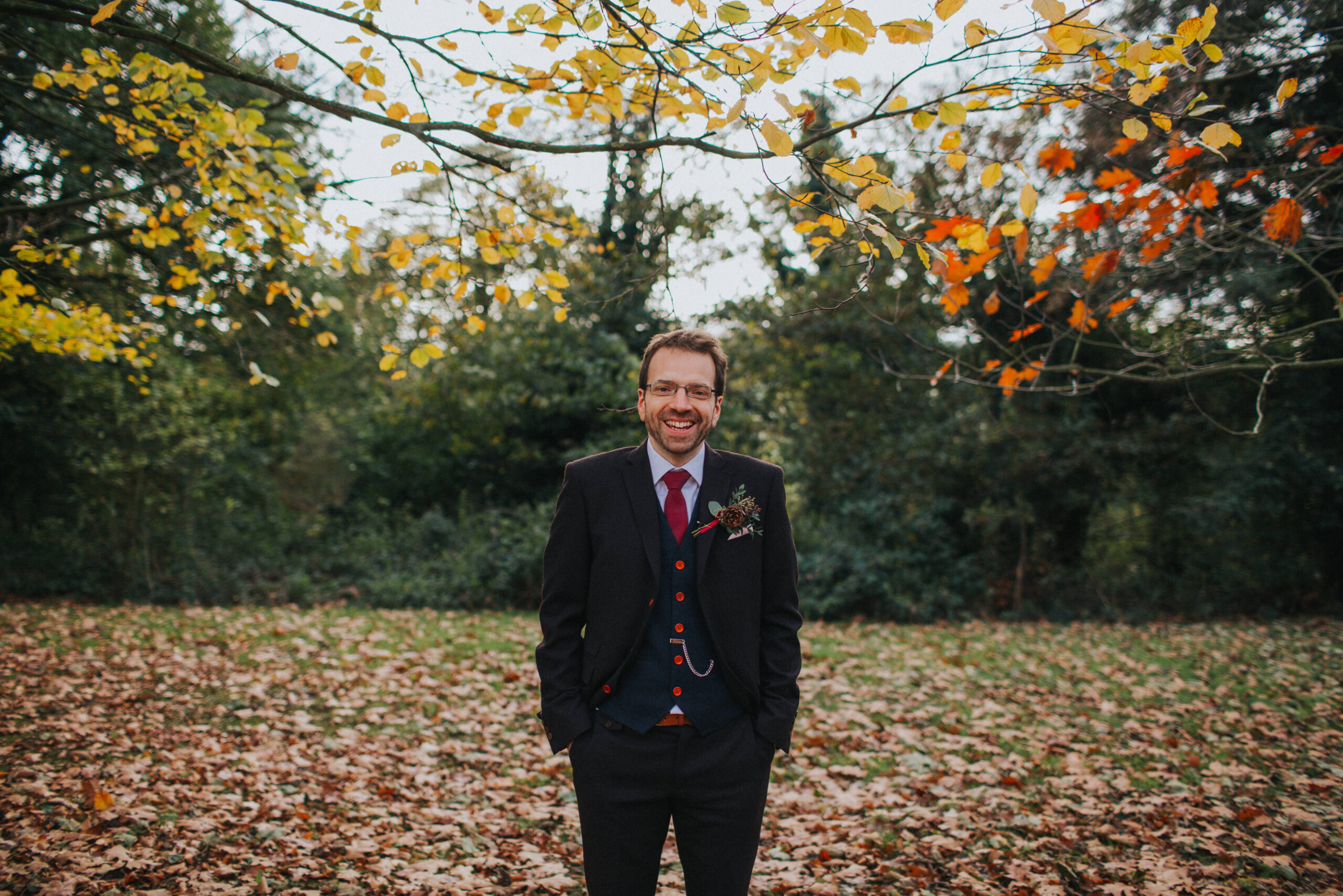 Autumnal love captured in candid shots at Shropshire venue