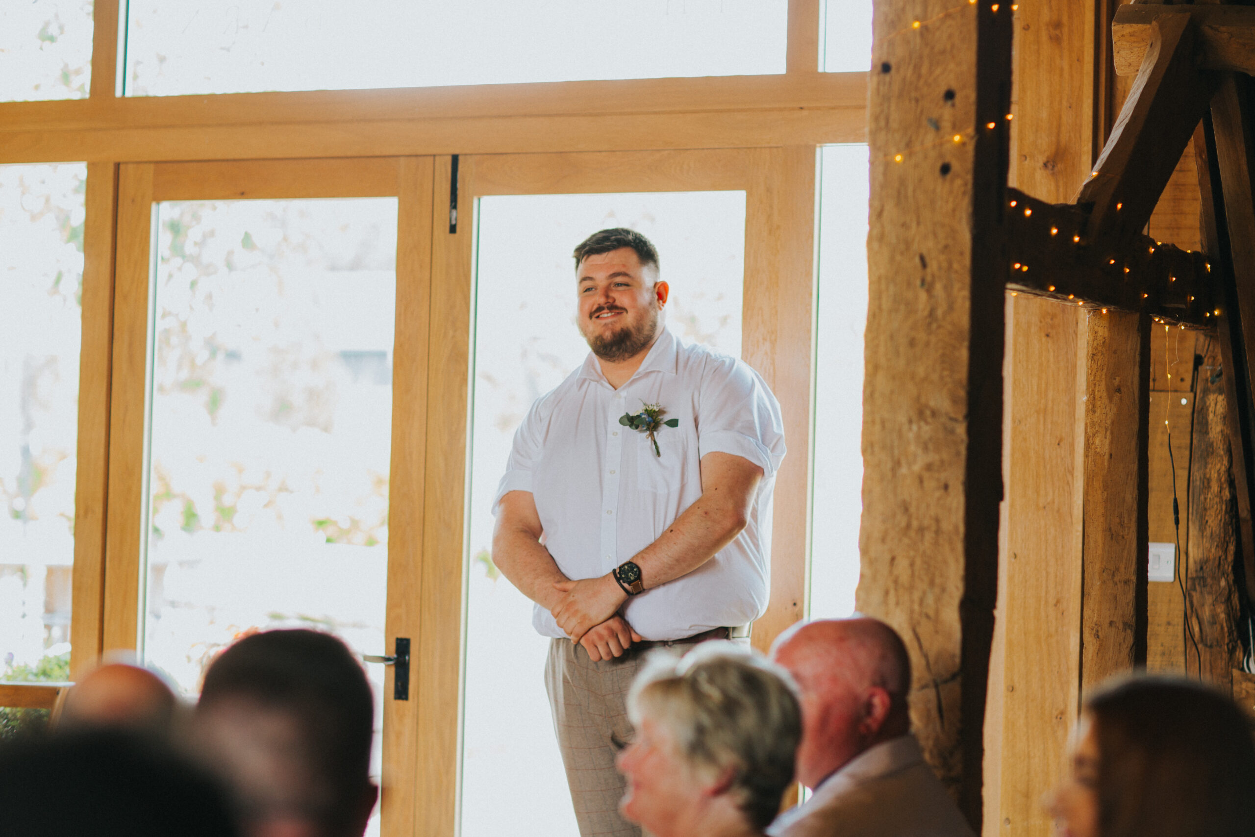 groom awaiting bride